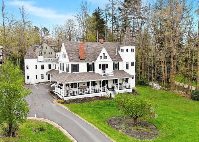 The Constance Lenox 08